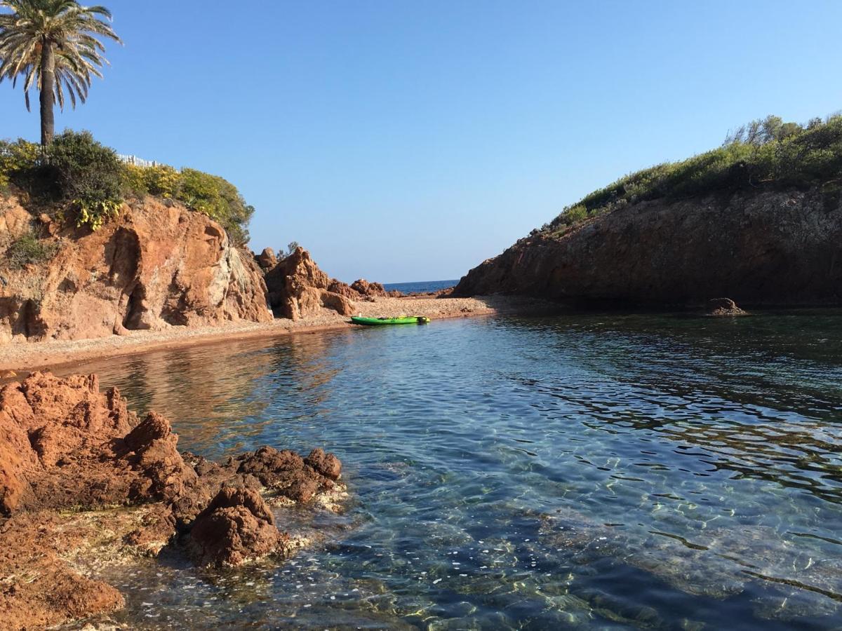 Les Marines D'Agay Studio Climatise Saint-Raphaël Екстериор снимка